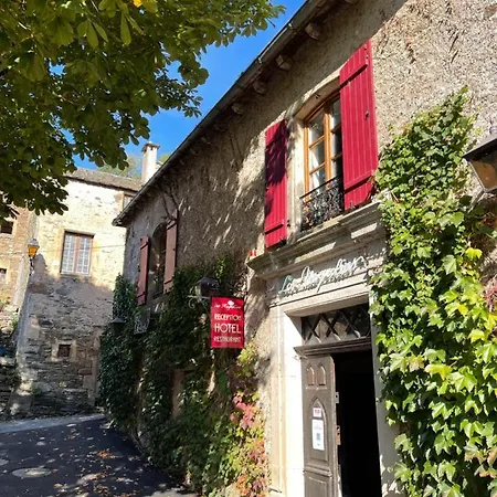 Les Magnolias Hotel