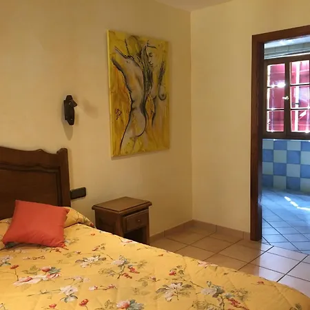 Les Magnolias Hotel